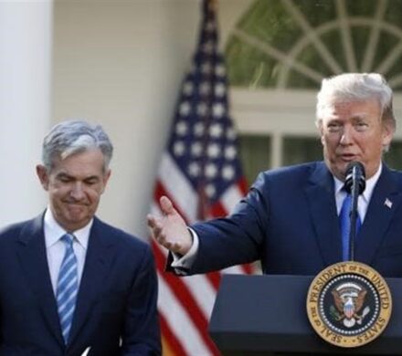 ترامپ: رئیس فعلی بانک مرکزی آمریکا «گاوی لجباز» است