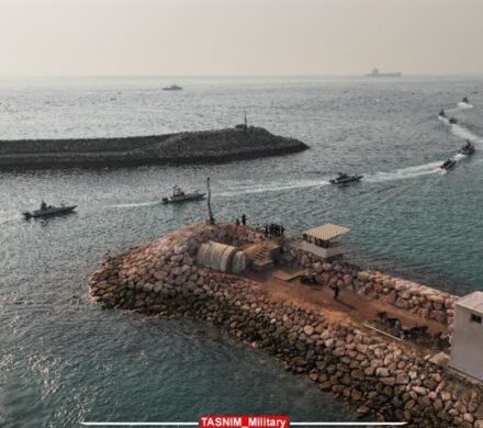 آغاز رزمایش نیروی دریایی سپاه در خلیج فارس