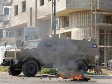 رامالله در محاصره کامل صهیونیستها/ حملات هوایی اسرائیل به نابلس و طوباس