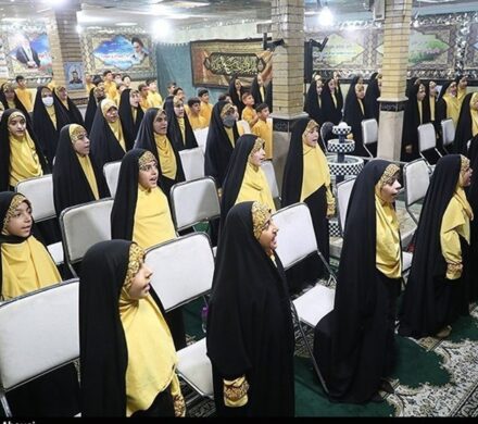 از سرآسیاب تا حسینیه امام (ره)؛ ماجرای شکلگیری گروه سرود عماران انقلاب + فیلم