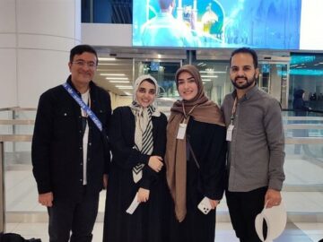 مدینه در انتظار دل‌های جوان/روایت خبرنگار تسنیم از بدرقه کاروان عمره دانشجویی