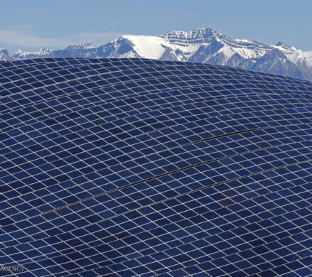 حسن بکلو: ۶ مگاوات نیروگاه خورشیدی مدارس تهران وارد فاز اجرا شد