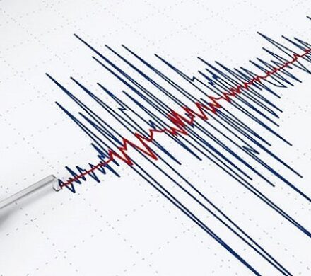 زلزلهای به بزرگی ۵ ریشتر یونان را لرزاند