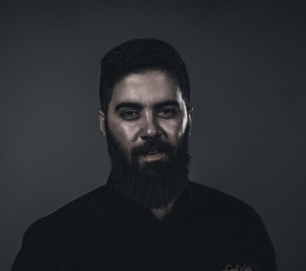 وضعیت «زندگی مطبوعاتی آقای اسراری» نامشخص است؛ اختلاف با تالار حافظ!