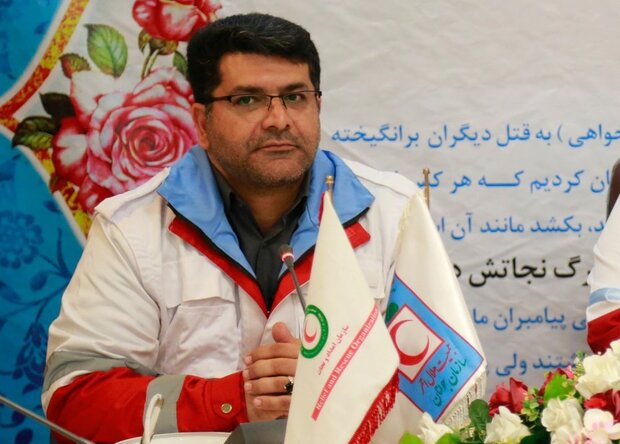 نجات ۱۲ کوهنورد در ارتفاعات کوه هزاربند کرج