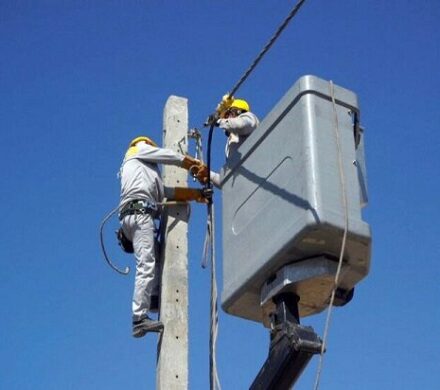 مقیمی: ۹۰ کیلومتر کابل خودنگهدار در شفت اجرا می شود