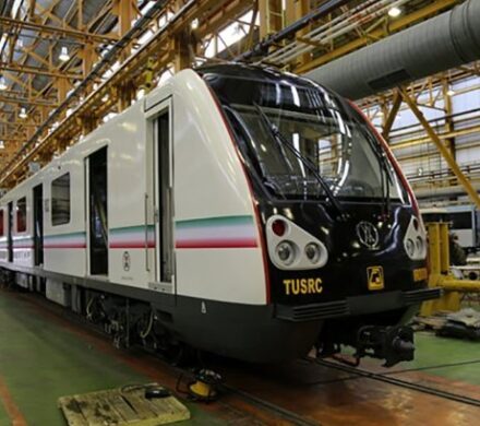 مراسم افتتاح دو رام قطار مترو ملی آغاز شد