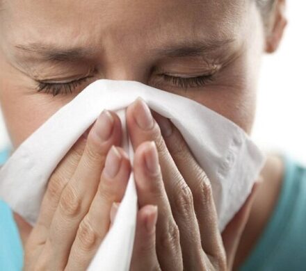 شریفی: ۱۳ یزدی از ابتدای سال جاری بر اثر ابتلا به آنفلوانزا فوت شدند