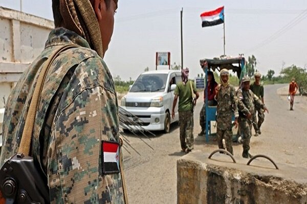 کنترل استان یمن نزدیک مرزهای عمان به دست عناصر وابسته به امارات افتاد