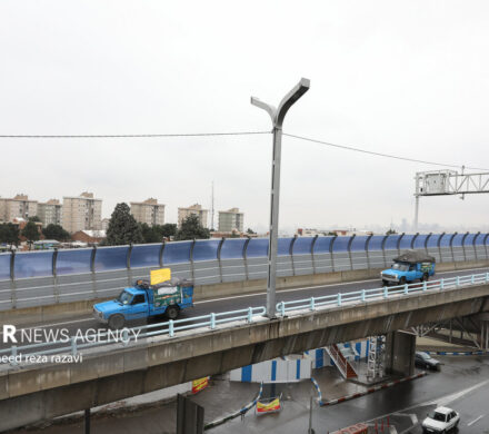 انسداد شبانه مسیر شرق به غرب تونل نیایش و پل صدر