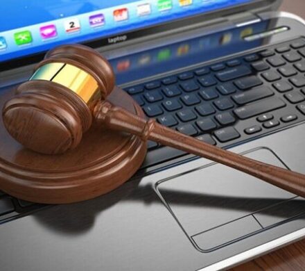 تجربه یک دادگاه آنلاین؛ وقتی عدالت پشت صفحه نمایش مینشیند!