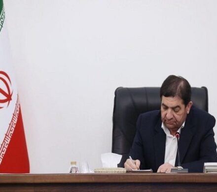 پیام تسلیت مخبر به خانواده مرحوم حاج عبدالله طائب