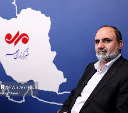 سردار رحمانی: ریلگذاری راهآهن ایرانشهر – خاش به پایان رسید