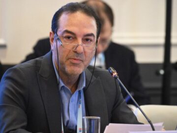 اعتراض رئیسی به تبلیغات دمنوش های لاغری در رسانه ملی