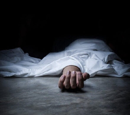 شمقدری: وکیل مشهدی به علت سکته قلبی فوت شده است