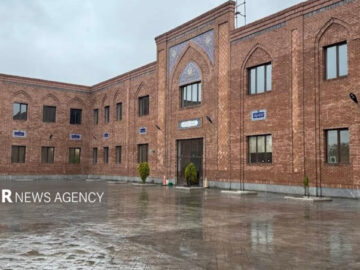 آذرنیا: شبکه ملی موزه‌های آموزش و پرورش ایجاد شود