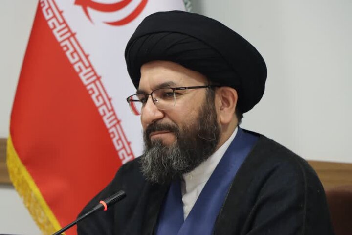 حسینی: مجموعه‌های فرهنگی و آموزشی در سایت های نهضت ملی مسکن احداث شود