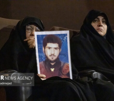 آیین تکریم مادران شهدای تورقوزآباد برگزار شد