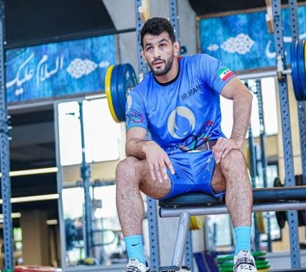 بن بست بزرگ در فینال کشتی آزاد/ یزدانی مقابل سعداللهیف کشتی میگیرد؟