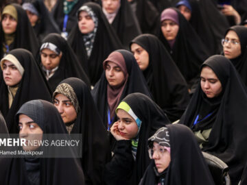 از سرگیری برنامههای فرهنگی دانشجویان دختر پس از چند سال توقف