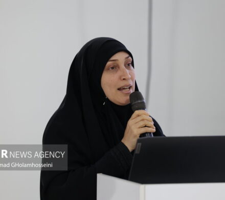 تشریح برنامههای هفته بزرگداشت مقام زن و مادر در بوشهر