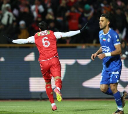 از دربی تهران فقط یک اسم مانده است/ پرسپولیس چند بازی را با داوری برد