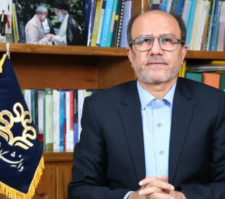 رئیس دانشگاه شیراز: دانشجو وجدان بیدار جامعه و پیشگام تحول است