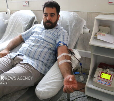 میزان دفعات اهدای خون در سال بین ۳ الی ۴ مرتبه است