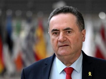 معاریو: اقدامات کاتز ارتش اسرائیل را تهدید می‌کند