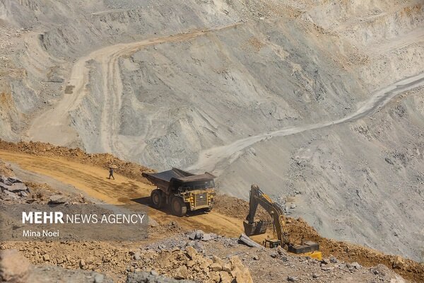 حیدرپور: ۴ واحد آلاینده در مازندران تعطیل شد