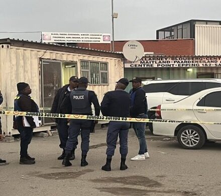 ۱۱ کشته و ۱۴ زخمی در تیراندازی در آفریقای جنوبی