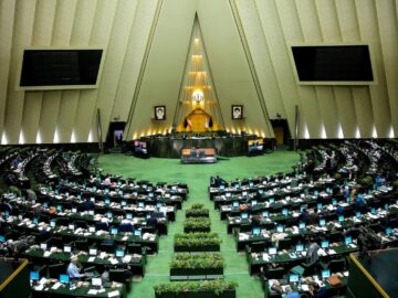 تذکر ۶۰ نماینده؛ از افزایش قیمت کالاهای اساسی جلوگیری شود