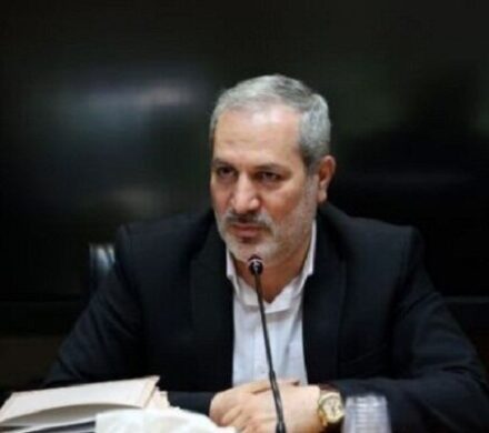 بحری زاده: کتابهای درسی حجیم و فرصت سوز هستند