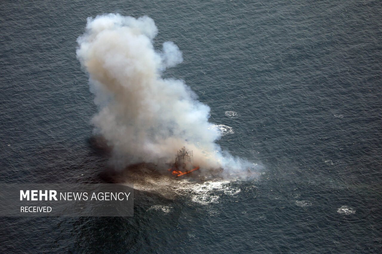 پیام قاطع رزمایش«اقتدار»نیروی دریایی سپاه از «نواب» تا موشکهای دوربرد