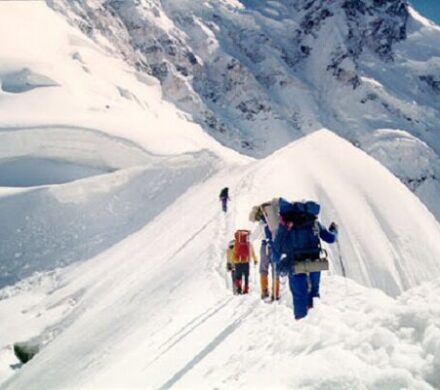 هلال احمر: شهروندان از صعود به ارتفاعات خودداری کنند