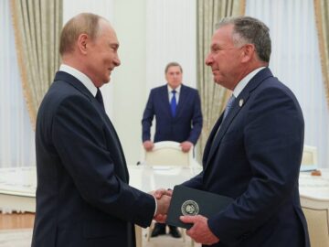 مسکو: موفقیت نظامی ما، فضای خوبی را در مذاکرات پوتین-ویتکاف ایجاد کرد