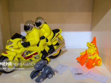 اسباببازیهای سنتی براساس حرکت و تعامل ساخته میشود