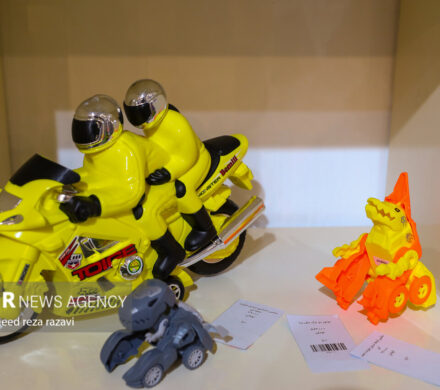 اسباببازیهای سنتی براساس حرکت و تعامل ساخته میشود