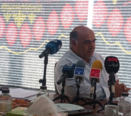 فرماندار قصرشیرین: حل تصرفات و مسائل حقوقی شرط اجرای پروژه‌هاست