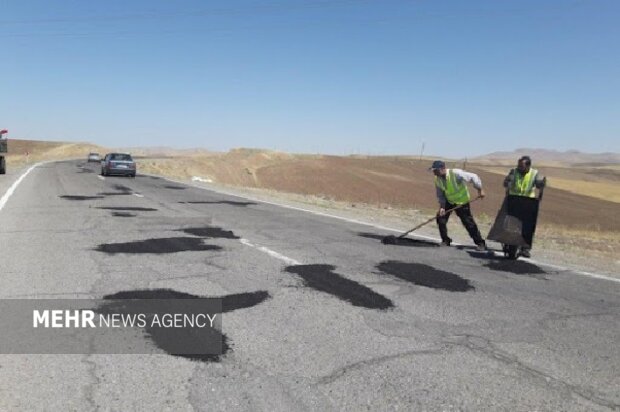 خسارات از جیب رانندگان؛ فرسودگی جاده‌ها و معابر شهری خراسان شمالی