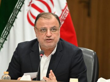 گلستان؛ نگارستان ایران در قاب ۱۶۰ شبکه رسانه ملی