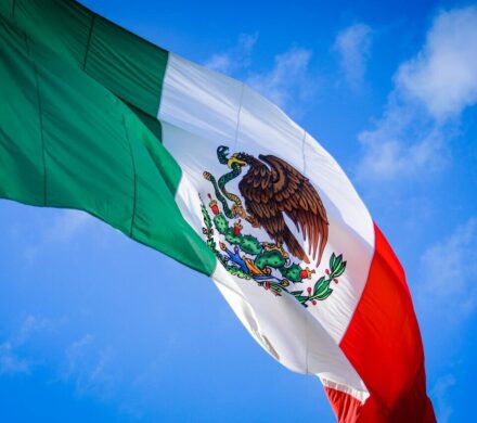 انفجار خودروی بمبگذاری شده در مکزیک با ۵ کشته