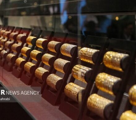 طلا ۱۲ میلیون و ۳۵۵ هزار تومان شد؛ سکه در مرز ۱۲۸ میلیونی شدن