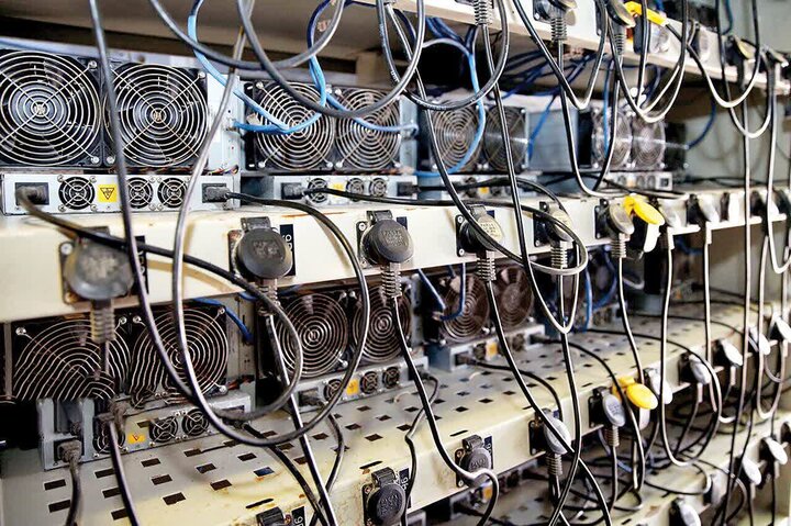 قائمی‌نژاد: استخراج غیرمجاز ارز دیجیتال در اسفراین متوقف شد