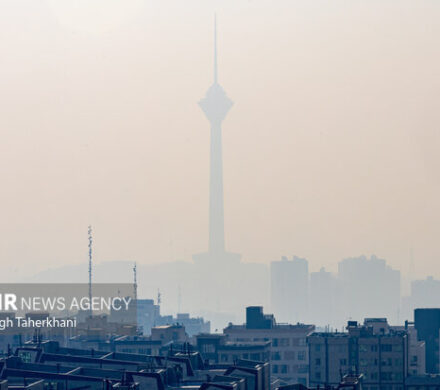 هوای تهران همچنان در وضعیت ناسالم است