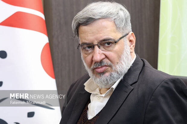 امارات بندرهای مهم دنیا را خریده است/ جنگ بعدی جنگ انرژی و بنادر است