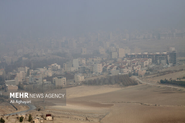 تغییر ساعات فعالیت ادارات و مدارس اردکان و میبد تا پایان بهمن