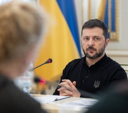 روزنامه اسپانیایی: سرنوشت زلنسکی به مویی بند است