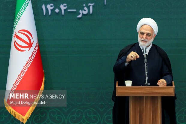 دیدار اقشار مختلف مردم استان یزد با رئیس قوه قضائیه