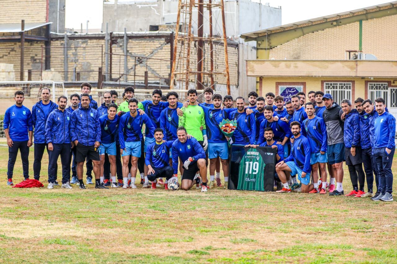 تقدیر باشگاه خیبر از مهرداد قنبری به پاس ۱۱۹ بازی